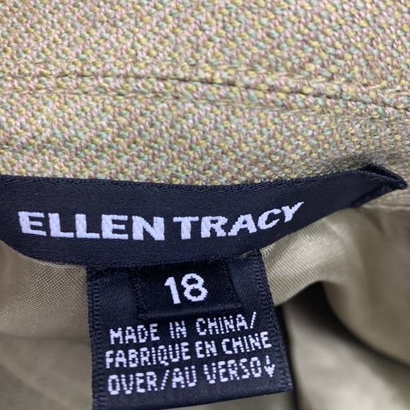 Ellen Tracy sage green blazer lined 3/4 sleeves wool cashmere blend 2 button - Picture 4 of 7